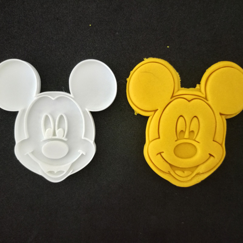 Mickey & Minnie Mouse Hamur Şekillendirici / Kurabiye Kalıbı / Seramik Kalıbı İkili Set