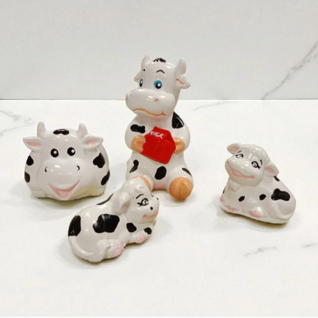 Sevimli İnekler Biblo ve Peçetelik Dörtlü Set