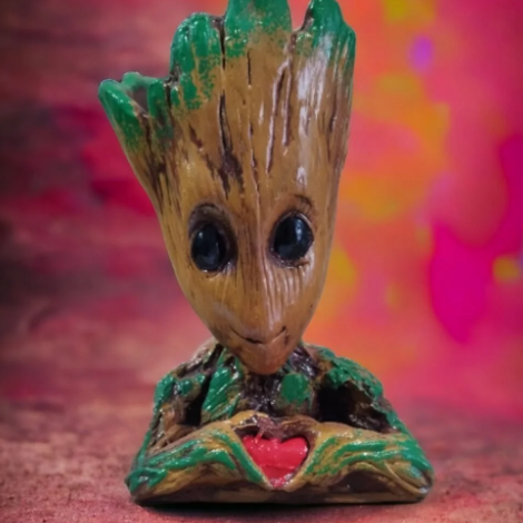 Büyük Kalpli Groot Saksı