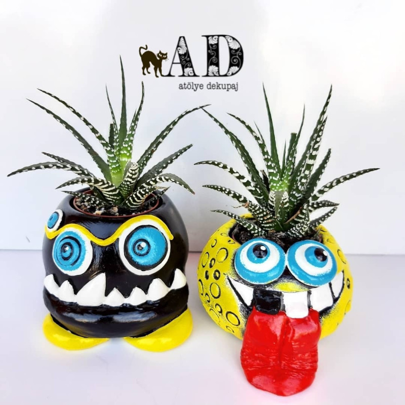 Dilli Canavar Saksı